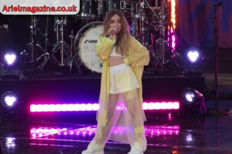 Sabrina Carpenter Height and Weight image